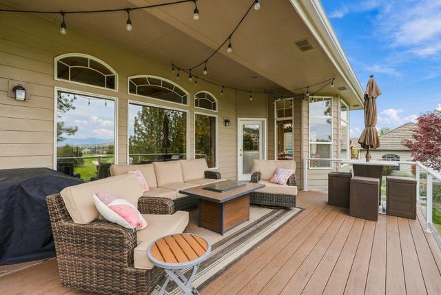 720 N Lancashire Ln, Liberty Lake, WA 99019