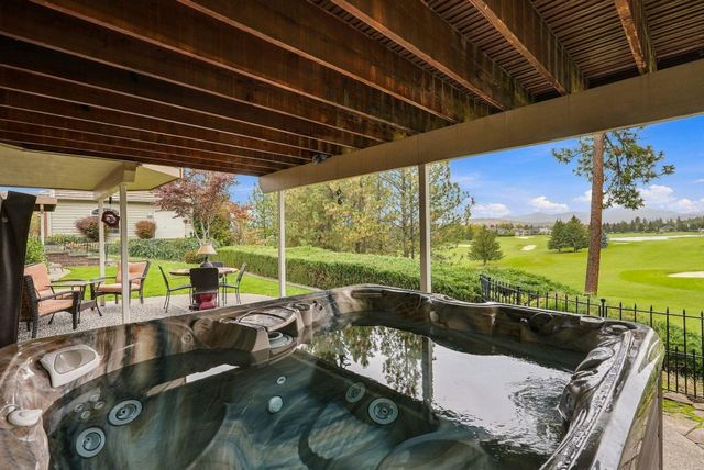 720 N Lancashire Ln, Liberty Lake, WA 99019
