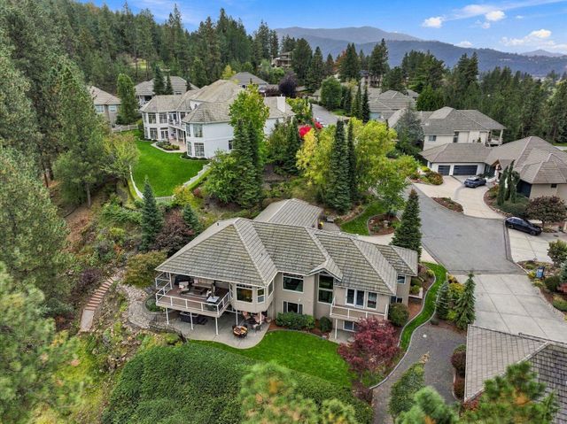 720 N Lancashire Ln, Liberty Lake, WA 99019