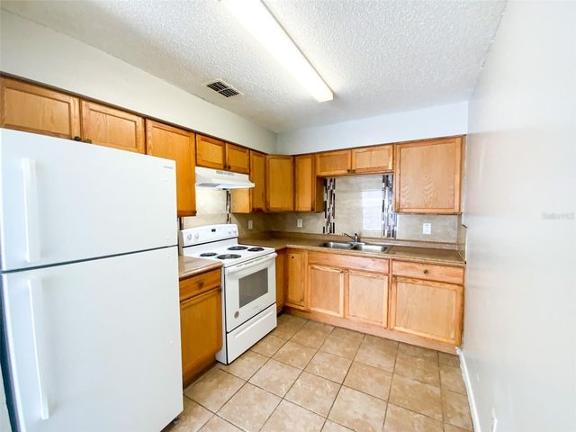 2205 IRENE STREET 3, Lutz, FL 33549