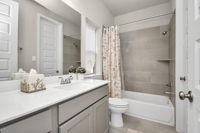 5043 Morrison Drive, Manvel, TX 77578