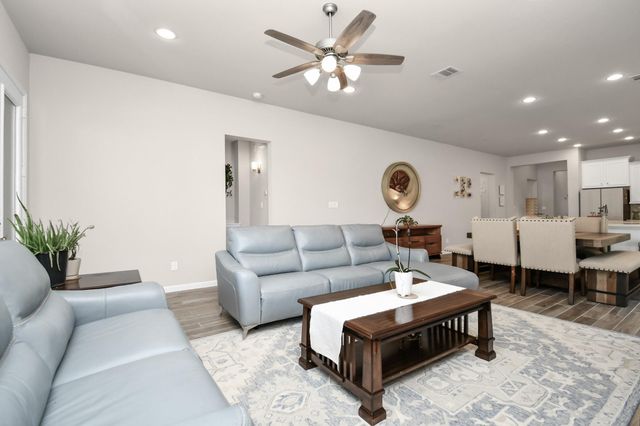 5043 Morrison Drive, Manvel, TX 77578