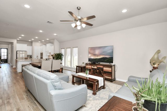 5043 Morrison Drive, Manvel, TX 77578