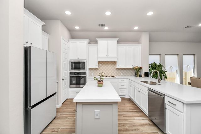 5043 Morrison Drive, Manvel, TX 77578