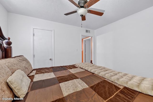 307 Los Pinos Road, Bernalillo, NM 87004