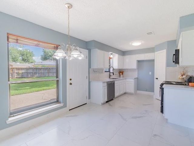 7903 Waxleaf Drive, Humble, TX 77338