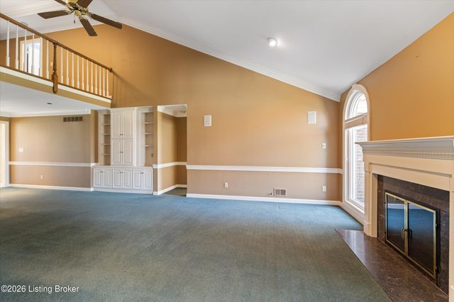 903 Lake Forest Pkwy, Louisville, KY 40245