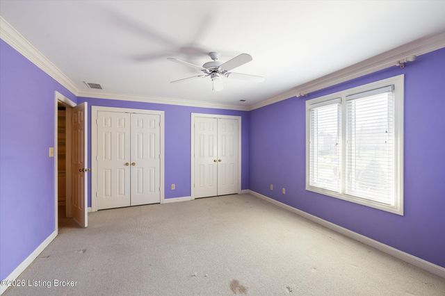 903 Lake Forest Pkwy, Louisville, KY 40245