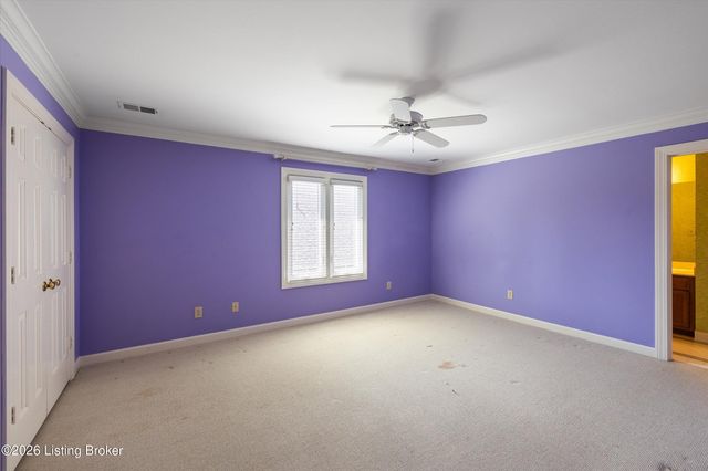 903 Lake Forest Pkwy, Louisville, KY 40245