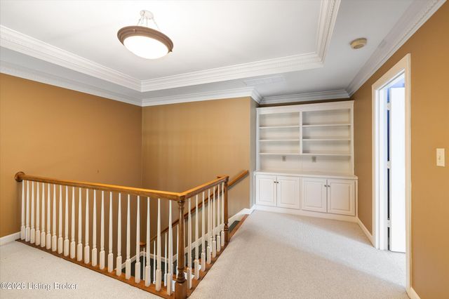 903 Lake Forest Pkwy, Louisville, KY 40245