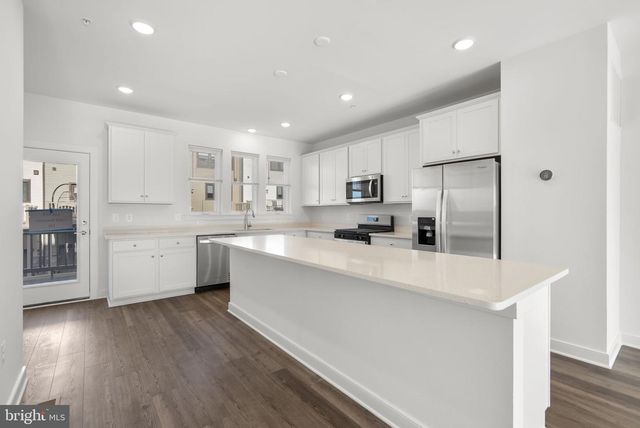 1309 BRACKEN LN, Laurel, MD 20724