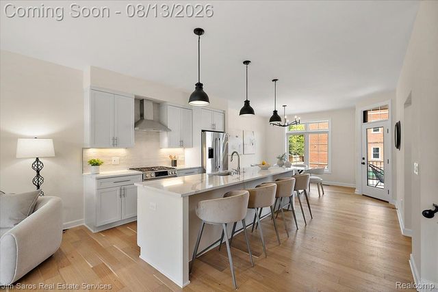 378 Notre Dame Street, Grosse Pointe, MI 48230