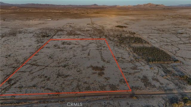 732 Locust, Lucerne Valley, CA 92356
