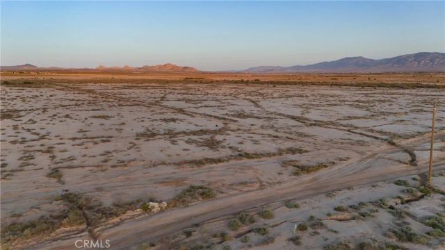 732 Locust, Lucerne Valley, CA 92356