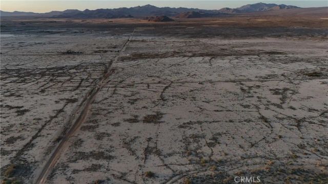 732 Locust, Lucerne Valley, CA 92356