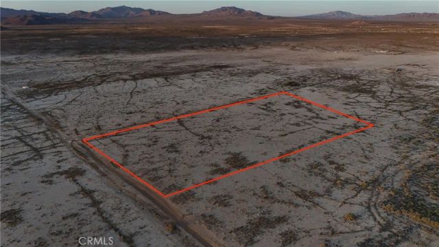 732 Locust, Lucerne Valley, CA 92356