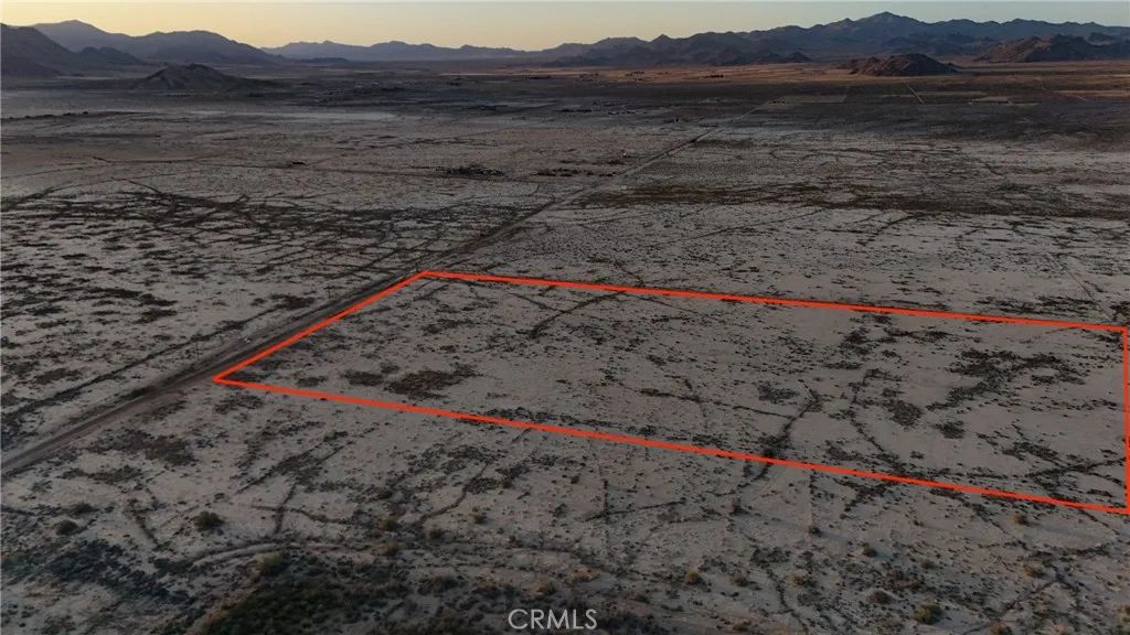 732 Locust, Lucerne Valley, CA 92356