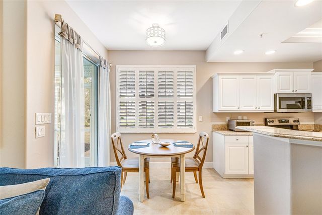 3420 SUNSET KEY CIRCLE B, Punta Gorda, FL 33955