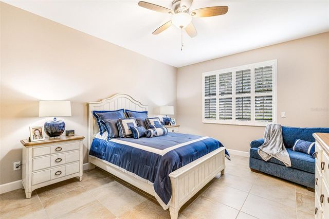 3420 SUNSET KEY CIRCLE B, Punta Gorda, FL 33955