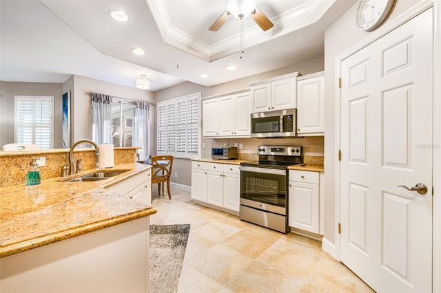 3420 SUNSET KEY CIRCLE B, Punta Gorda, FL 33955