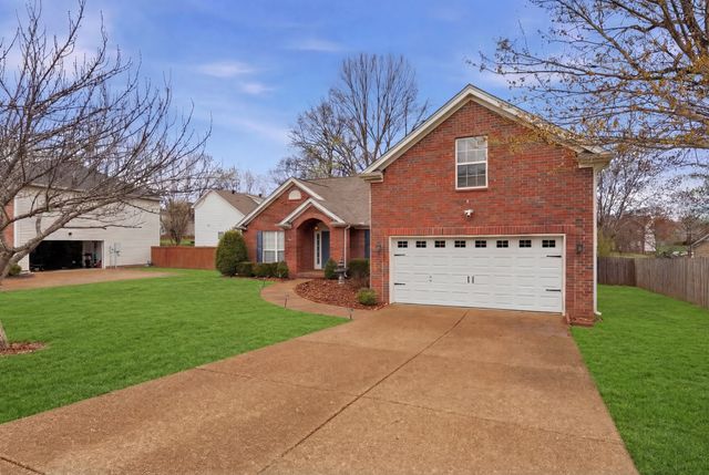 2922 Burtonwood Dr, Spring Hill, TN 37174
