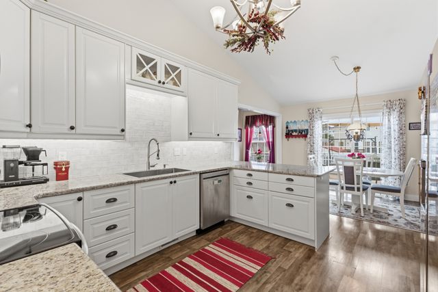 2922 Burtonwood Dr, Spring Hill, TN 37174