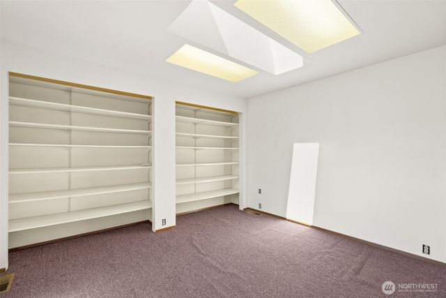 1912 Tacoma Road, Puyallup, WA 98371