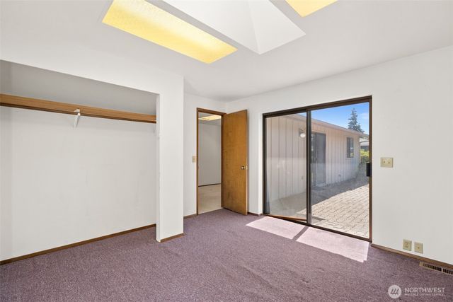 1912 Tacoma Road, Puyallup, WA 98371