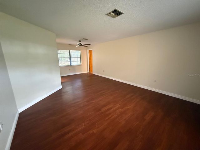 5072 LAKEWOOD DRIVE, Dade City, FL 33523