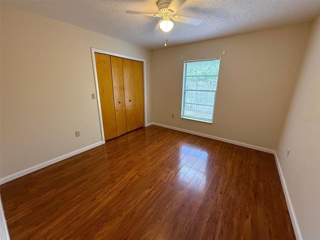 5072 LAKEWOOD DRIVE, Dade City, FL 33523