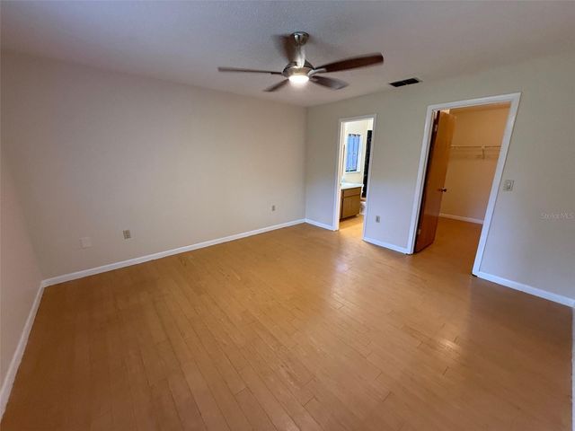 5072 LAKEWOOD DRIVE, Dade City, FL 33523