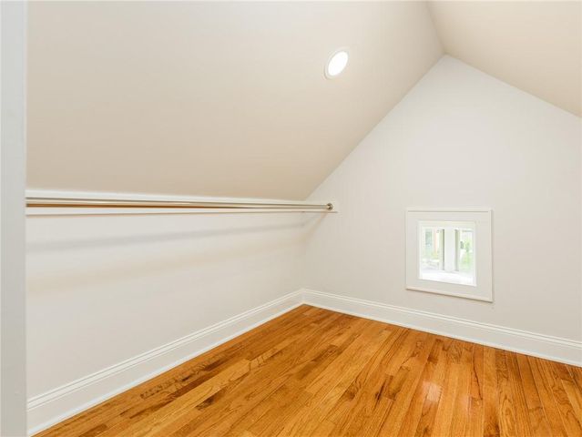 421 E 69th Terrace, Kansas City, MO 64131