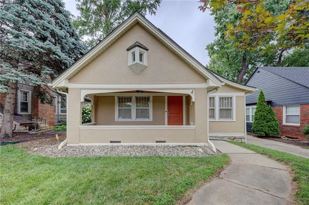 421 E 69th Terrace, Kansas City, MO 64131