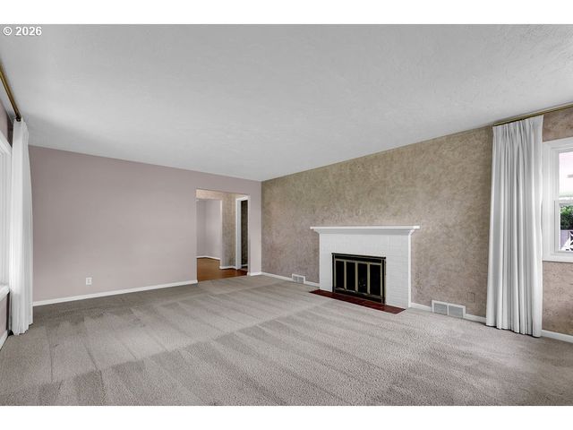 3095 DAPPLE Way, Eugene, OR 97401