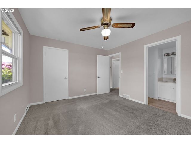 3095 DAPPLE Way, Eugene, OR 97401