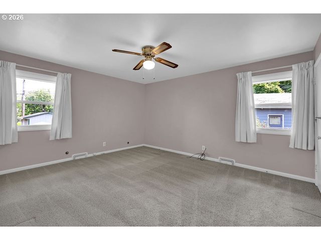 3095 DAPPLE Way, Eugene, OR 97401