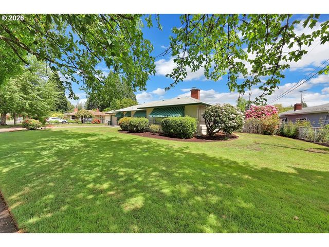 3095 DAPPLE Way, Eugene, OR 97401