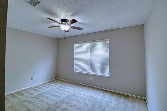 427 Birch Hill Drive, Sugar Land, TX 77479