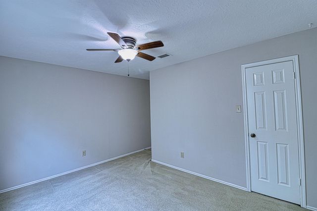 427 Birch Hill Drive, Sugar Land, TX 77479