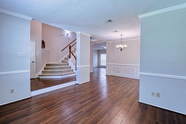 427 Birch Hill Drive, Sugar Land, TX 77479