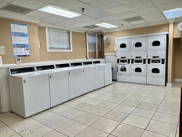 311 W ASHLEY Street 1111, Jacksonville, FL 32202