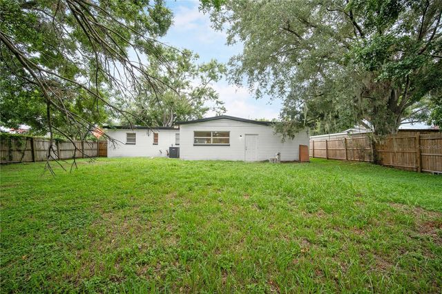 9618 PINE RIDGE AVENUE, Riverview, FL 33578