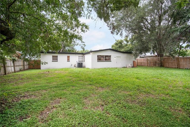9618 PINE RIDGE AVENUE, Riverview, FL 33578