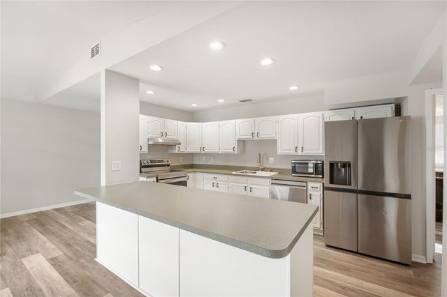 9618 PINE RIDGE AVENUE, Riverview, FL 33578