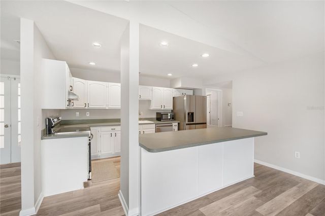 9618 PINE RIDGE AVENUE, Riverview, FL 33578