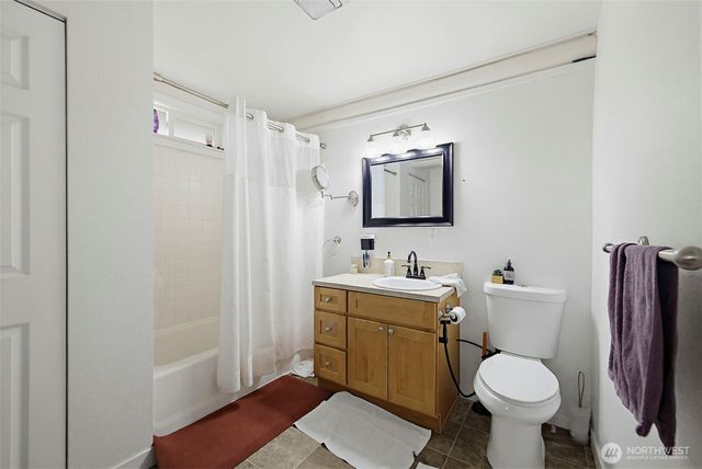 35835 13th Avenue SW, Federal Way, WA 98023
