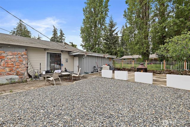 35835 13th Avenue SW, Federal Way, WA 98023