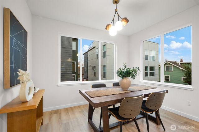 932 NW 58th Street, Seattle, WA 98107