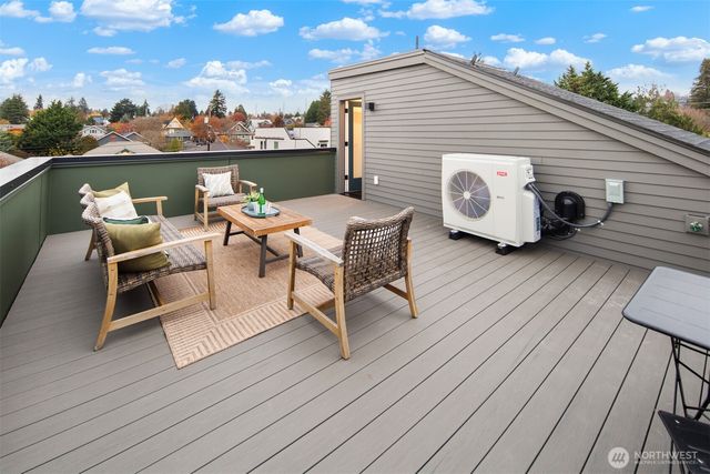 932 NW 58th Street, Seattle, WA 98107