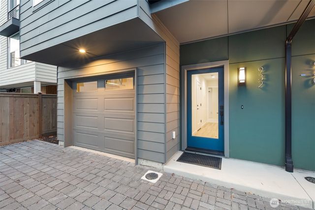 932 NW 58th Street, Seattle, WA 98107